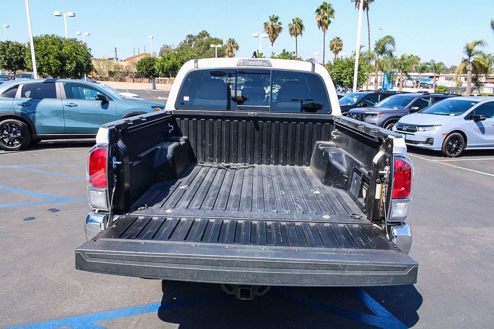 Used 2023 Toyota Tacoma TRD Off-Road AWD/4WD image 27