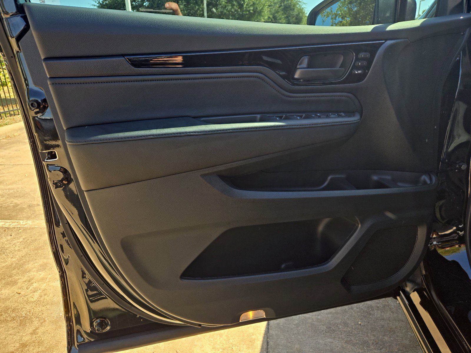 Used 2026 Honda Odyssey Touring image 13