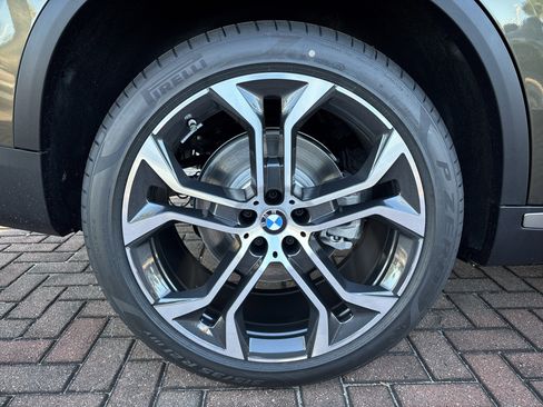 Used 2026 BMW X5 xDrive40i AWD/4WD image 38