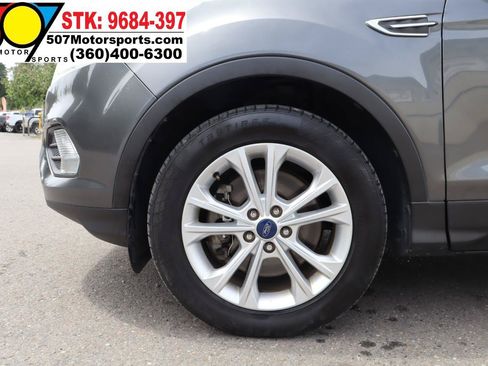 Used 2017 Ford Escape SE AWD/4WD image 23