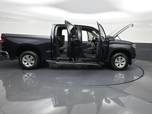 Used 2023 Chevrolet Silverado 1500 LT RWD image 32