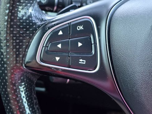 Used 2019 Mercedes-Benz GLE 400 4MATIC image 25