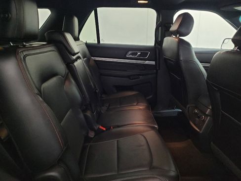 Used 2016 Ford Explorer Sport AWD/4WD image 19