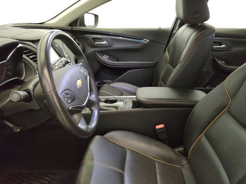 Used 2019 Chevrolet Impala Premier FWD image 17