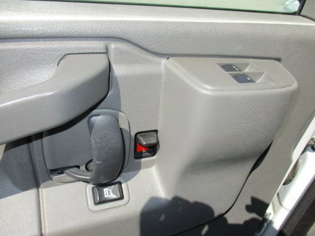 Used 2020 Chevrolet Express 2500 w/ Driver Convenience Package RWD image 10