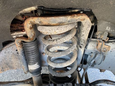 Used 2015 Ford F250 Lariat w/ Lariat Ultimate Package image 36