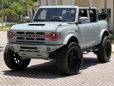 Used 2024 Ford Bronco Outer Banks AWD/4WD image 27
