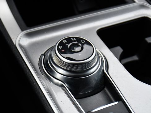 Used 2024 Ford Edge SEL w/ Convenience Package image 32