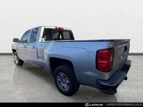 Used 2018 Chevrolet Silverado 1500 LT w/ All Star Edition RWD image 4