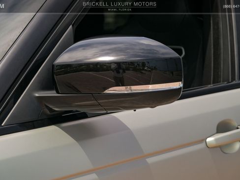 Used 2020 Land Rover Range Rover Sport SVR AWD/4WD image 60