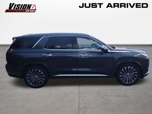 Used 2024 Hyundai Palisade Calligraphy AWD/4WD image 6
