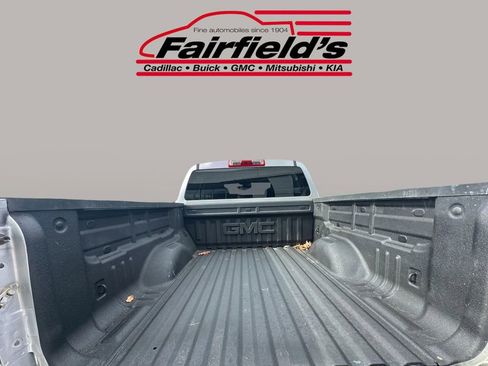 Used 2015 GMC Canyon SLT w/ Driver Alert Package image 24