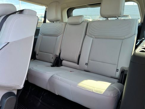 New 2026 Ford Expedition Max Platinum AWD/4WD image 6