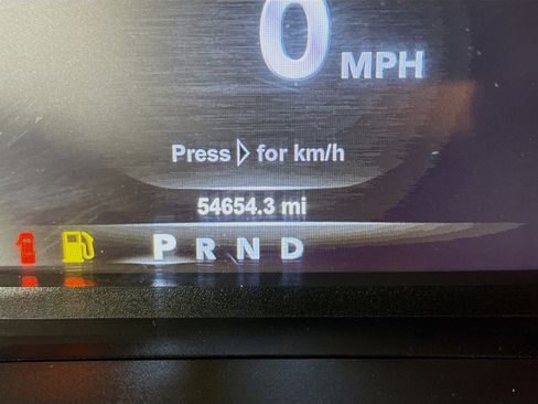 Used 2018 RAM 1500 Classic SLT w/ SLT Plus D￩cor Group image 16