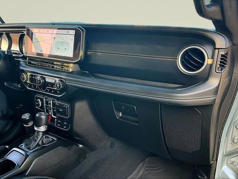 Used 2024 Jeep Wrangler Sahara w/ Technology Group image 31