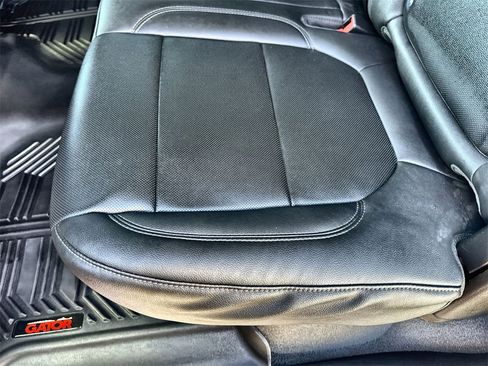 Used 2019 GMC Sierra 1500 SLT image 14