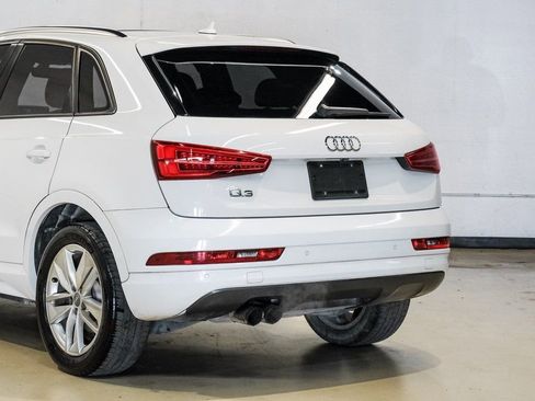 Used 2018 Audi Q3 2.0T Premium w/ Convenience Package image 15