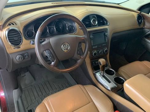 Used 2017 Buick Enclave Leather AWD/4WD image 19