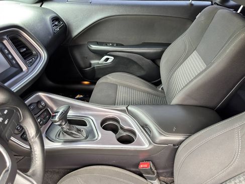 Used 2016 Dodge Challenger R/T w/ Blacktop Package RWD image 20