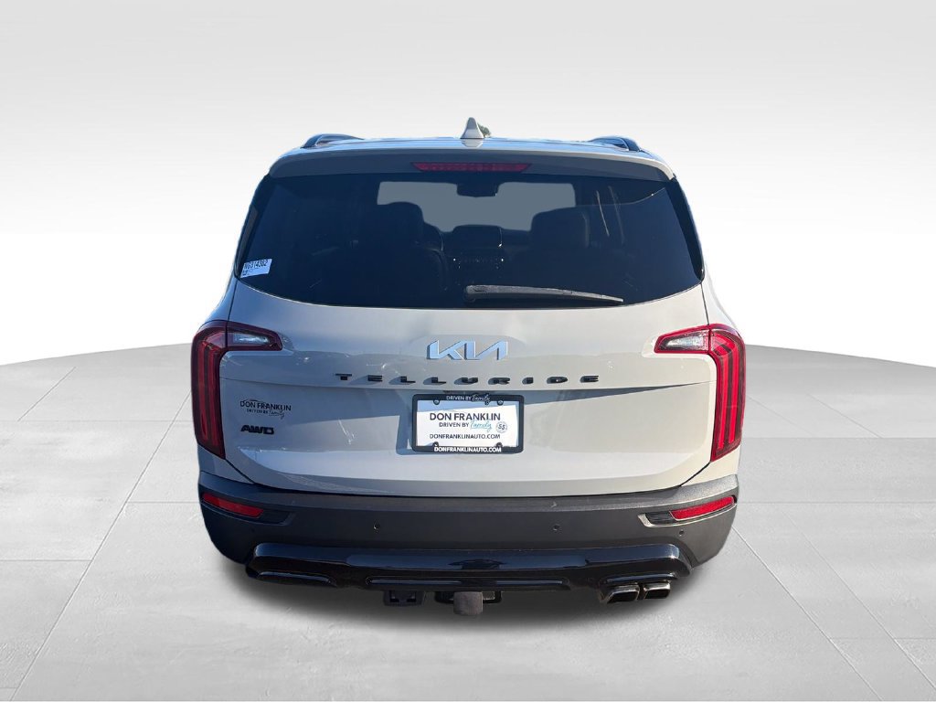 Used 2022 Kia Telluride EX w/ EX Premium Package AWD/4WD image 4