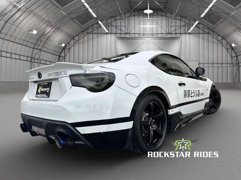 Used 2017 Toyota 86 860 Special Edition RWD image 15