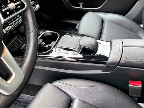 Used 2019 Mercedes-Benz A 220 4MATIC image 18