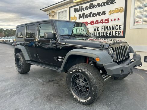 Used 2015 Jeep Wrangler Unlimited Sport w/ Quick Order Package 24S image 2