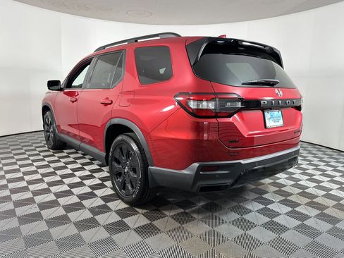 New 2026 Honda Pilot Black Edition image 2