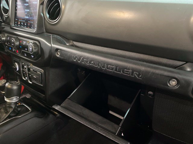 Used 2023 Jeep Wrangler Unlimited w/ 8.4" Radio Group AWD/4WD image 82