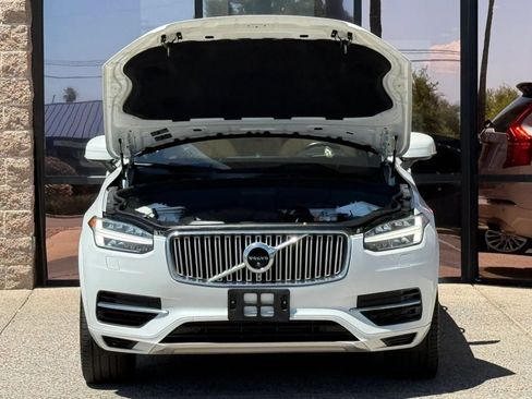 Used 2017 Volvo XC90 T8 Inscription w/ Luxury Package AWD/4WD image 21