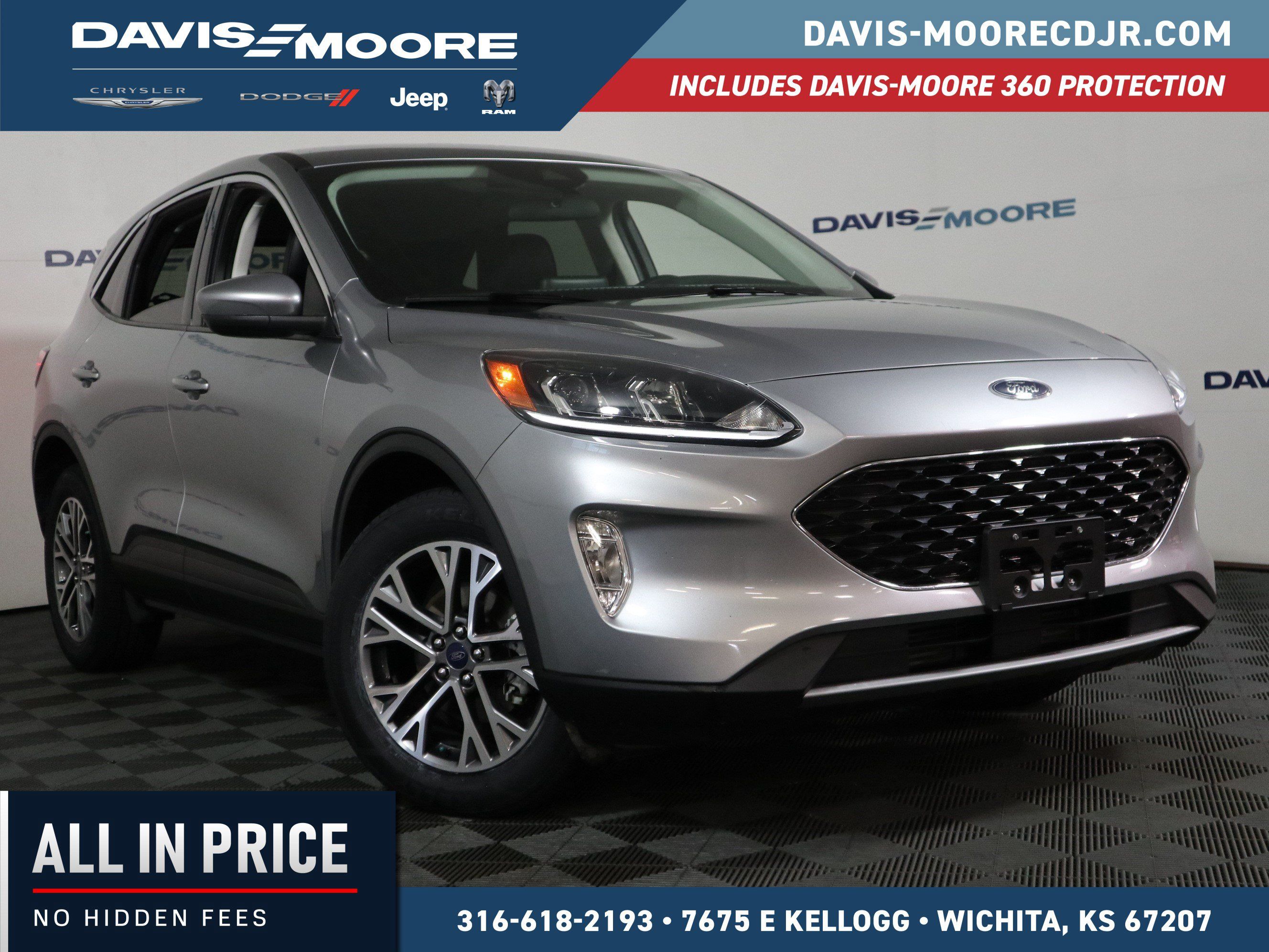 Used 2022 Ford Escape SEL w/ Technology Package AWD/4WD image 1