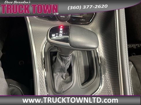 Used 2020 Dodge Challenger SRT Hellcat w/ Plus Package RWD image 28