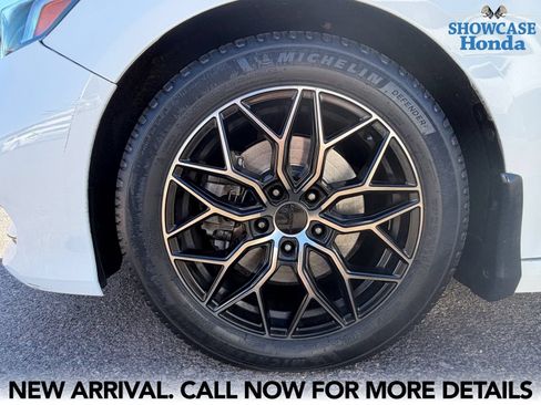 Used 2019 Honda Accord Sport image 7