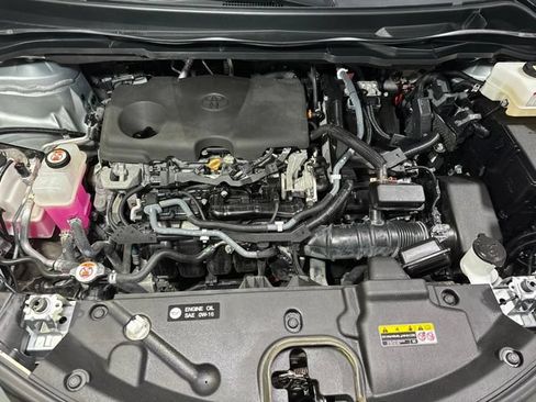 Used 2021 Toyota Sienna XSE FWD image 11