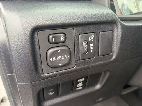 Used 2019 Toyota 4Runner SR5 RWD image 14