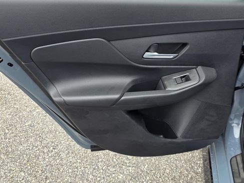 New 2026 Nissan Sentra SR w/ Floor Mat Package FWD image 31