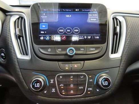 Used 2023 Chevrolet Malibu LT FWD image 22