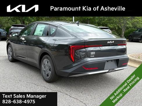 New 2026 Kia K4 FWD image 4