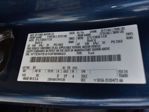 Used 2016 Ford F150 Lariat w/ Equipment Group 502A Luxury AWD/4WD image 45