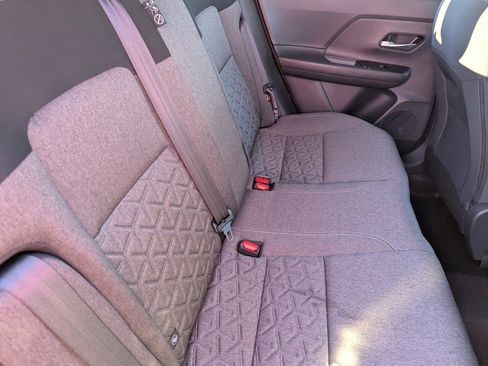 Certified 2025 Nissan Kicks SV image 14