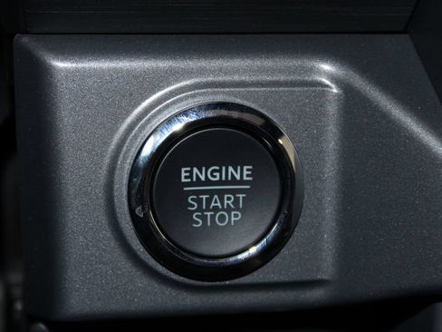 New 2026 Ford F150 XLT w/ Equipment Group 303A High AWD/4WD image 39