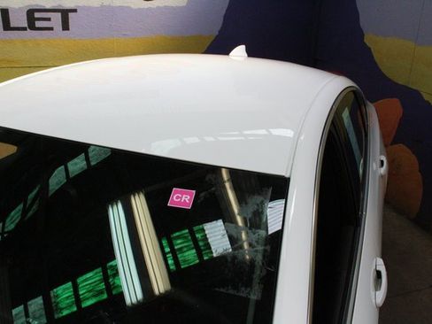 Used 2022 Chevrolet Malibu LT image 5