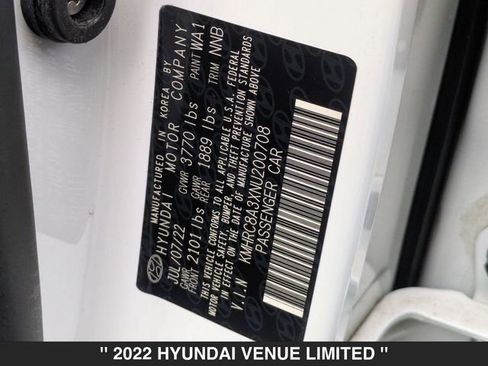 Used 2022 Hyundai Venue Limited w/ Cargo Package image 35