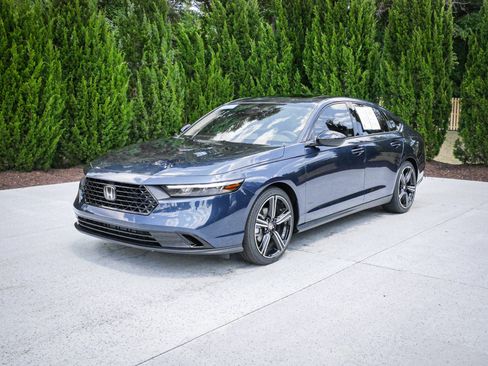 Certified 2026 Honda Accord SE image 5