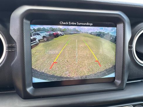 Used 2019 Jeep Wrangler Unlimited Sahara w/ Dual Top Group image 23