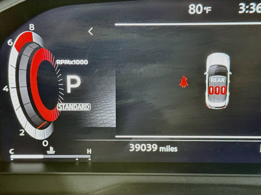 Used 2024 Nissan Rogue Platinum w/ Platinum Premium Package FWD image 16