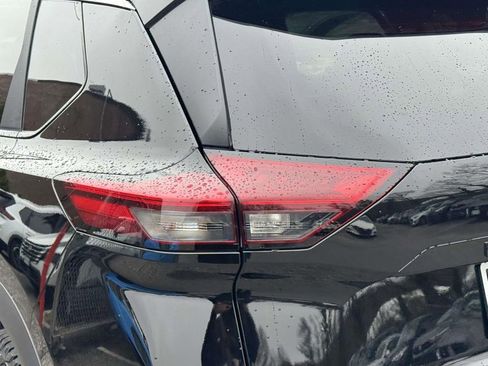 Certified 2025 Nissan Rogue SV w/ Rock Creek Premium Package image 9