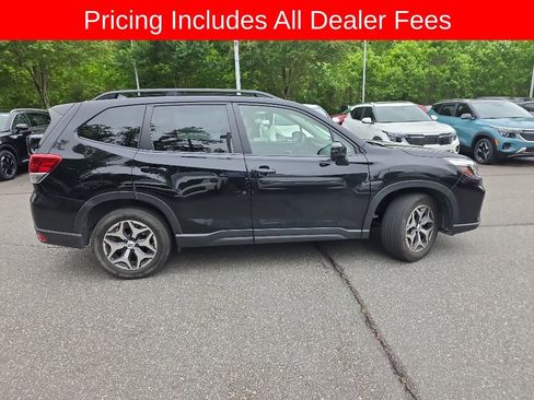 Used 2019 Subaru Forester Premium AWD/4WD image 7