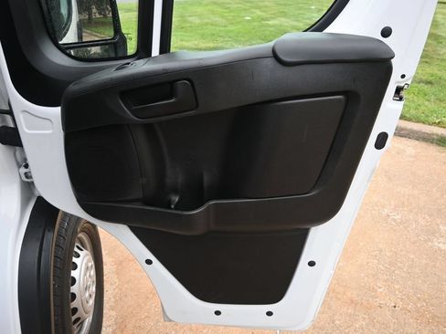 Used 2023 RAM ProMaster 3500 FWD image 29