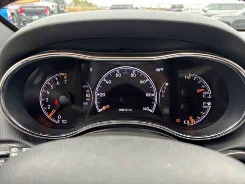 Used 2016 Jeep Grand Cherokee Limited image 17